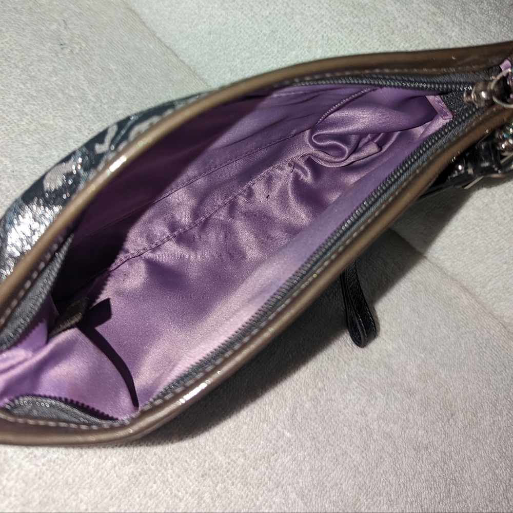 Coach Madison Ocelot gray metallic black leopard wristlet. - Picture 5 of 8